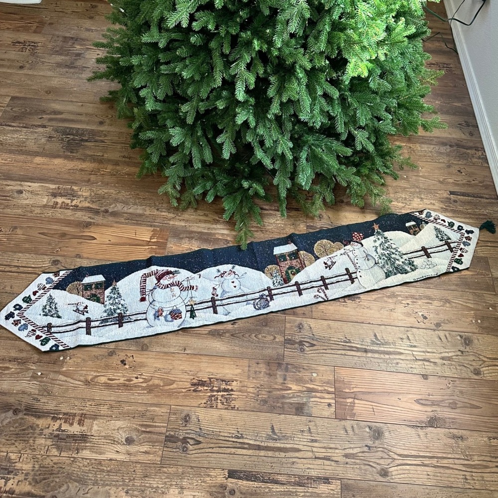 Christmas Snowman Table Runner Tapestry Winter Scene Home Decor‎ 72" Long